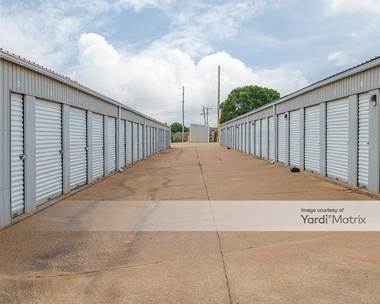 Storage Units for Rent available at 916 Taylor Drive, Bartlesville, OK 74006