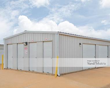 Storage Units for Rent available at 916 Taylor Drive, Bartlesville, OK 74006