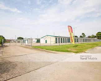 Photo 1 of Click Storage - 2208 Georgia Avenue, Muskogee, OK