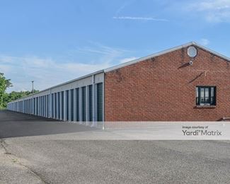 Photo 4 of Storage Rentals of America - 68 Duis Street, Wheelersburg, OH
