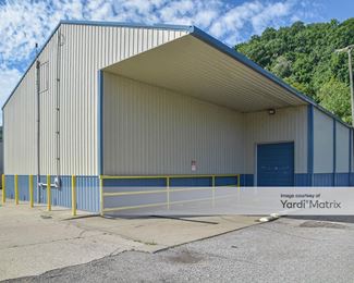 Photo 4 of BRI Storage - 6240 MacCorkle Avenue, Saint Albans, WV