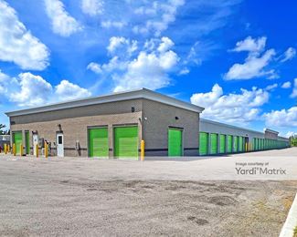 Photo 2 of Extra Space Storage - 15262 Convenience Way, Fort Myers, FL