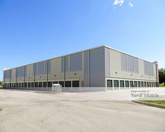 Photo 3 of Storelocal Storage - 340 South Rutgers Avenue, Oak Ridge, TN