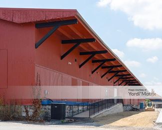 Photo 4 of Snapbox Self Storage - 135 East North Street, York, PA
