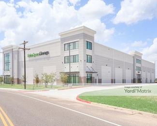 Photo 2 of Extra Space Storage - 109 South Grapefruit Blvd, Mission, TX