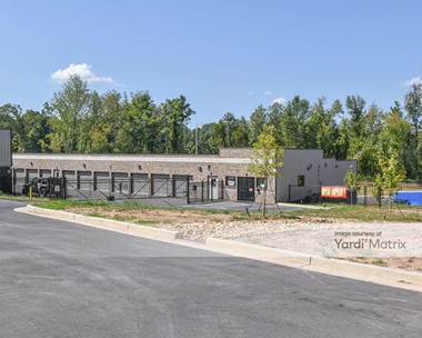Storage Units for Rent available at 5092 Hog Mountain Road, Flowery Branch, GA 30542