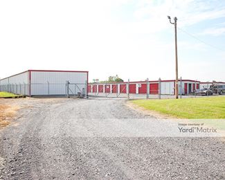 Photo 2 of Davis Fields Storage - 6695 South Cherokee Street, Muskogee, OK