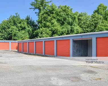Storage Units for Rent available at 3114 Kanawha Terrace, Saint Albans, WV 25177