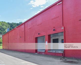 Photo 2 of Storage Rentals of America - 1352 Hansford Street, Charleston, WV