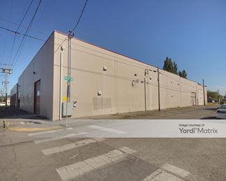 Photo 3 of Nomad Storage - 104 Catlin Street, Kelso, WA