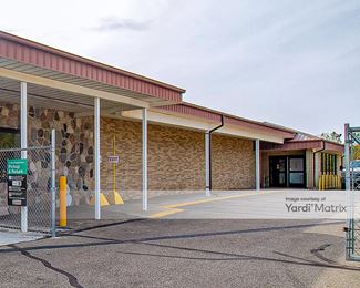 Photo 2 of Genesee Storage - 5186 Fenton Road, Flint, MI