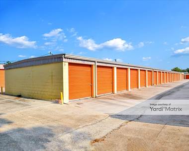 Storage Units for Rent available at 2400 Martin Luther King Jr Drive, Orange, TX 77630