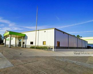 Photo 2 of Extra Space Storage - 188 South LHS Drive, Lumberton, TX