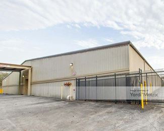 Photo 2 of Extra Space Storage - 250 South Dowlen Road, Beaumont, TX