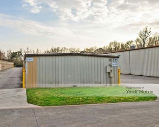 Photo 3 of Extra Space Storage - 250 South Dowlen Road, Beaumont, TX