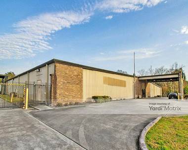 Storage Units for Rent available at 1655 South Major Drive, Beaumont, TX 77707