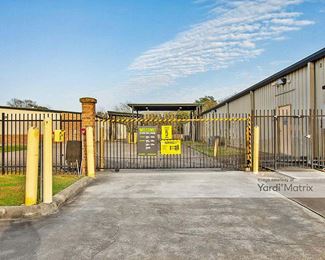 Photo 4 of Extra Space Storage - 1655 South Major Drive, Beaumont, TX