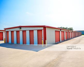 Photo 3 of A1 Storage - 1945 Highway 408, Bridge City, TX