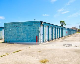 Photo 5 of Storage Rentals of America - 8989 Memorial Blvd, Port Arthur, TX