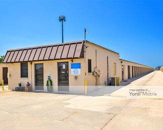 Photo 1 of Right Move Storage - 7301 Memorial Blvd, Port Arthur, TX