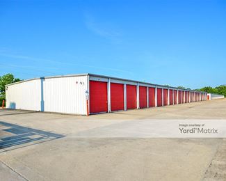 Photo 4 of Store Space Self Storage - 260 I -10 Frontage Road, Beaumont, TX