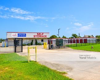Photo 1 of Storage Rentals of America - 2641 West Highway 365, Port Arthur, TX