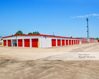 Photo 3 of Storage Rentals of America - 2641 West Highway 365, Port Arthur, TX