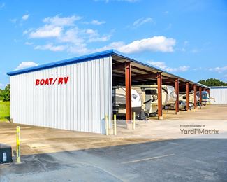 Photo 3 of My Garage Self Storage - 2525 IH 10 East, Orange, TX