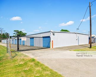 Photo 2 of Radiant Storage - 110 Tenney Street, Bridge City, TX