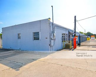 Photo 2 of Radiant Storage - 603 Foreman Road, Orange, TX