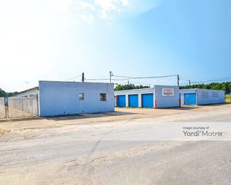 Photo 3 of Radiant Storage - 603 Foreman Road, Orange, TX