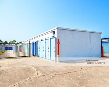 Storage Units for Rent available at 6111 Gulfway Drive, Groves, TX 77619