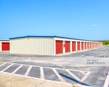 Storage Units for Rent available at 6701 Gulfway Drive, Groves, TX 77619