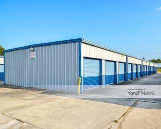 Photo 4 of Moore-s Mini Storage - 207 North Street, Vidor, TX