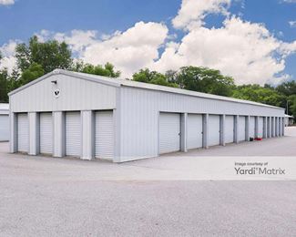 Photo 5 of 52nd Avenue Storage - 767 52nd Avenue, Moline, IL