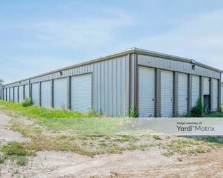 Photo 1 of Island Storage - 2470 41st Street, Muscatine, IA