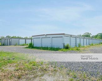 Photo 3 of Island Storage - 2470 41st Street, Muscatine, IA
