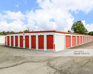Photo 2 of Chambersburg Self Storage - 700 West Loudon Street, Chambersburg, PA