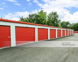 Photo 3 of Chambersburg Self Storage - 700 West Loudon Street, Chambersburg, PA