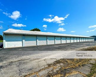 Photo 3 of 150 Lock-Stor - 2535 County Rd II, Neenah, WI