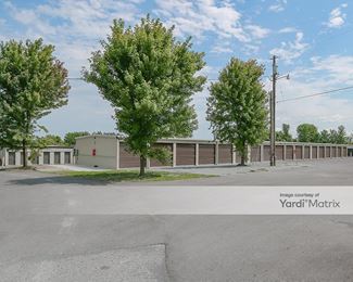 Photo 5 of Storage Rentals of America - 689 Old Charles Town Road, Stephenson, VA