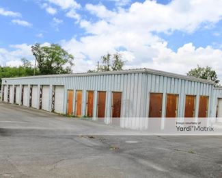Photo 3 of T C Warehouse - 1006 Vance Tank Road, Bristol, TN