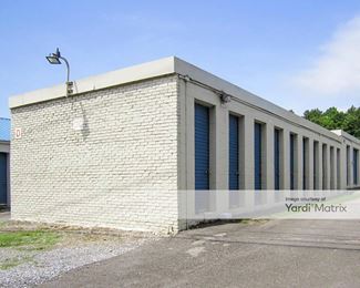 Photo 2 of Winter-s Storage - 1925 Brookside Drive, Kingsport, TN