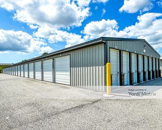Photo 6 of Stor-It Storage - 1641 West Evergreen Drive, Appleton, WI