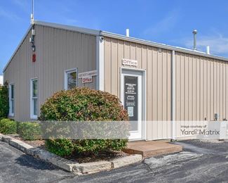 Photo 4 of Davenport Public Storage - 5445 Tremont Avenue, Davenport, IA