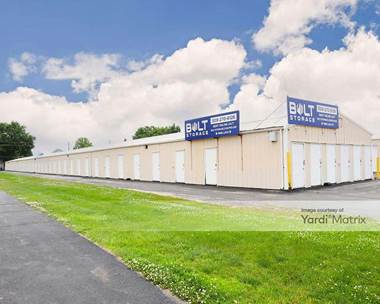 Storage Units for Rent available at 4700 44th Street, Moline, IL 61265