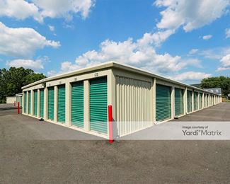 Photo 3 of Quincy Storage - 7485 Anthony Hwy, Waynesboro, PA