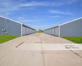 Photo 4 of Cody Storage - 2399 Trent Street, Le Claire, IA