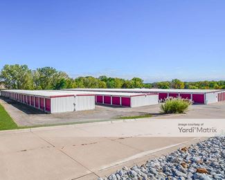 Photo 1 of Kimberly Road Self Storage - 1001 West Kimberly Road, Davenport, IA