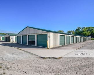 Photo 3 of Storage Rentals of America - 2501 North Lincoln Avenue, Davenport, IA